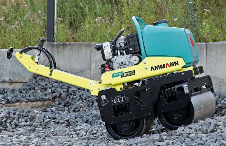 ТТХ ручного вибрационного катка Ammann ARW 65