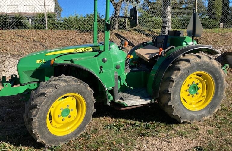 John Deere Milenio 85L трактор Specifications