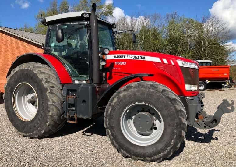 Размеры трактора Massey Ferguson 8690