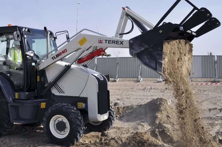 ТТХ экскаватора-погрузчика Terex TLB840